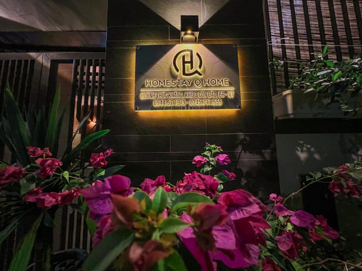 Homestay Qhome Chi Khu Co Ong Esterno foto