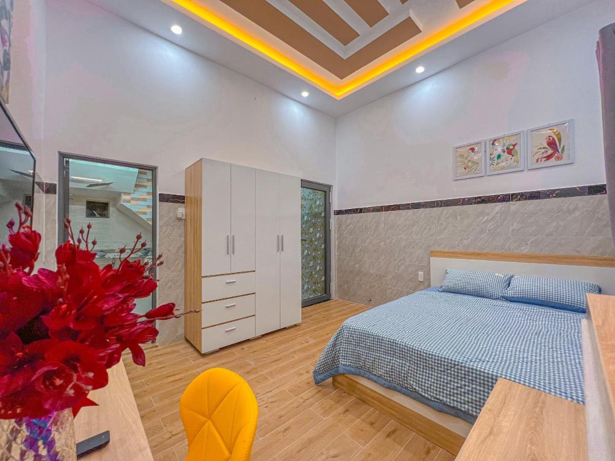 Homestay Qhome Chi Khu Co Ong Esterno foto