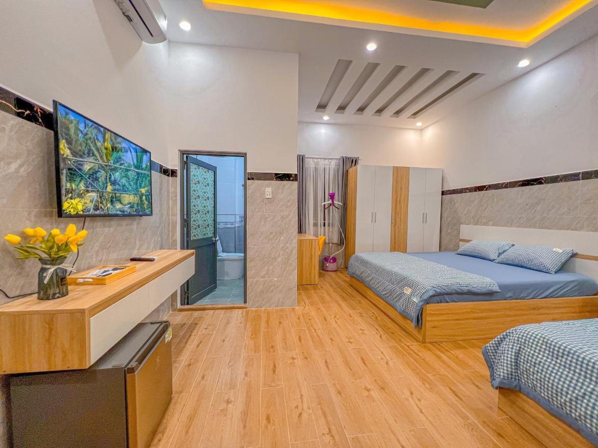 Homestay Qhome Chi Khu Co Ong Esterno foto